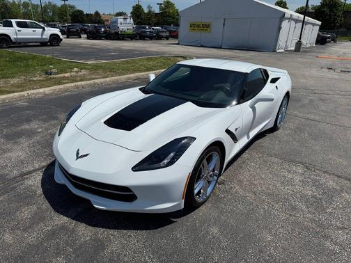 Arctic White 2017 Chevrolet Corvette Stingray Z51
