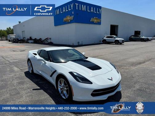 Arctic White 2017 Chevrolet Corvette Stingray Z51