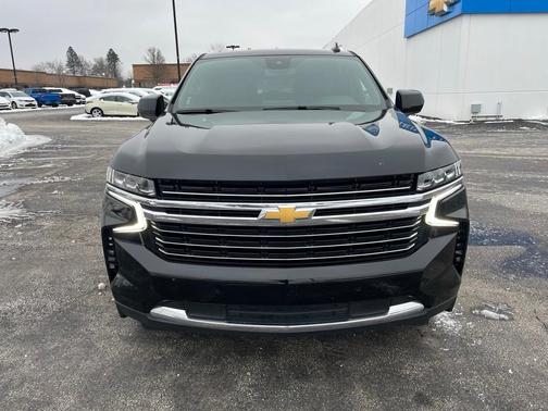 2024 Chevrolet Suburban LT