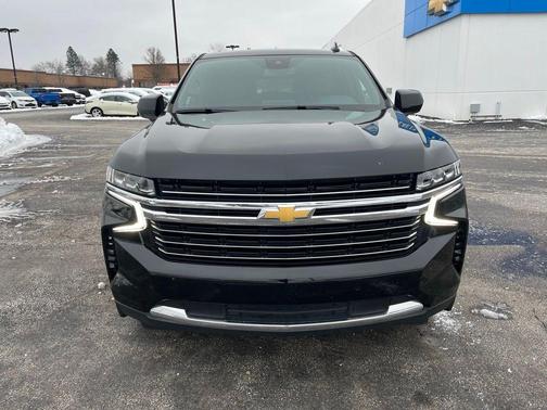 2024 Chevrolet Suburban LT