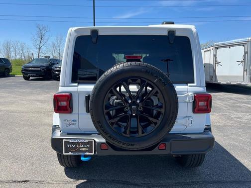 2024 Jeep Wrangler 4xe Sahara