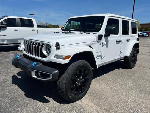 2024 Jeep Wrangler 4xe Sahara