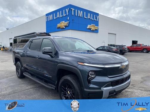 2025 Chevrolet Silverado EV LT