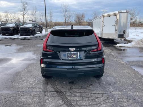 2024 Cadillac XT4 Luxury