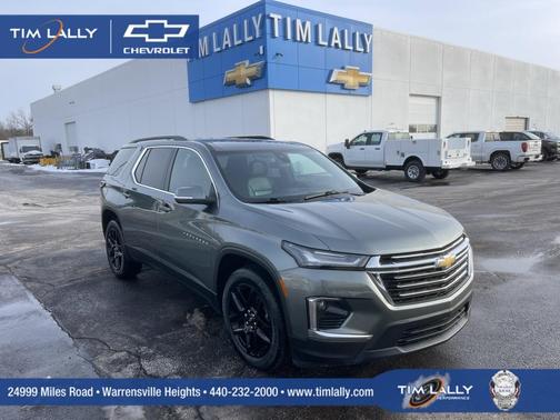 2023 Chevrolet Traverse LT Leather