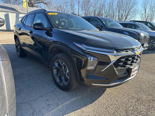 2024 Chevrolet Trax LT