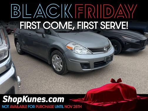 2011 Nissan Versa 1.8 S