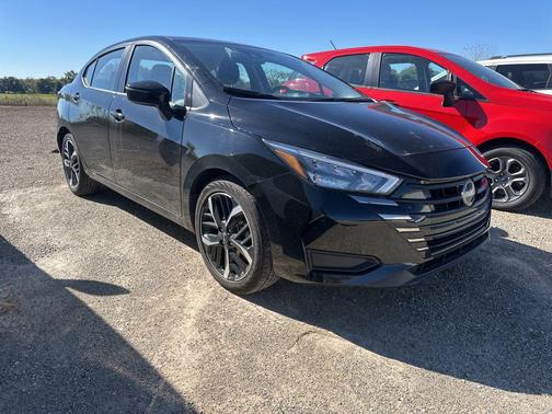 2024 Nissan Versa 1.6 S