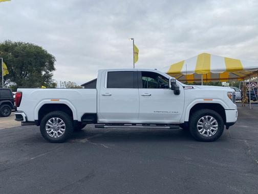 2020 GMC Sierra 2500 Denali