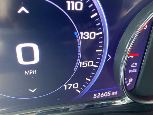 2022 GMC Acadia AWD AT4