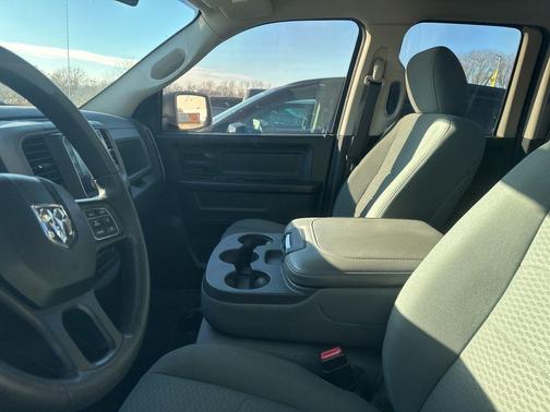 2016 RAM 1500 Tradesman/Express