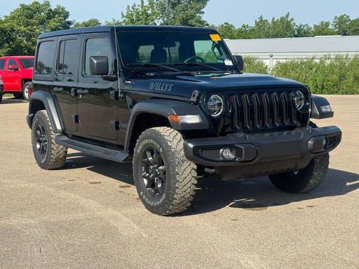 Black Clearcoat 2021 Jeep Wrangler Willys