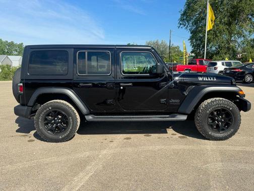 Black Clearcoat 2021 Jeep Wrangler Willys
