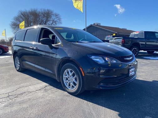 2017 Chrysler Pacifica Touring