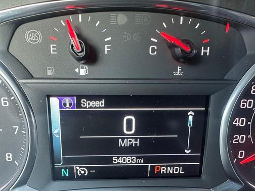 2017 GMC Acadia SLE-2