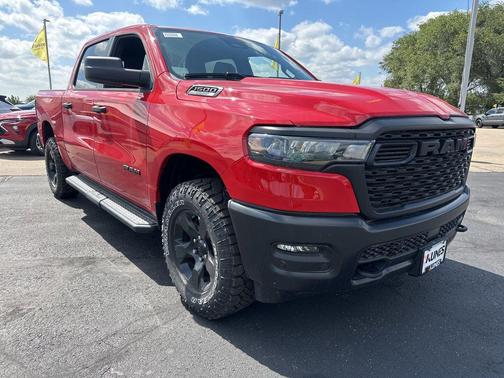 2025 RAM 1500 Warlock Crew Cab 4x4 5'7' Box