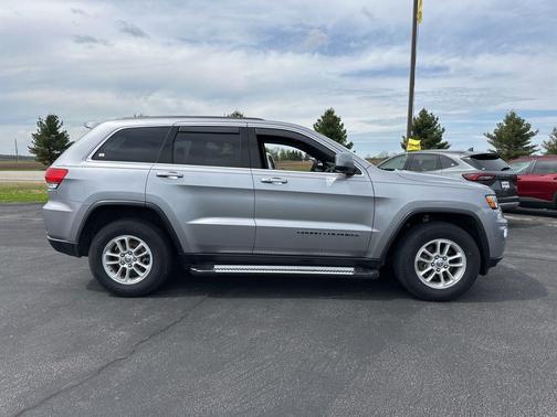 Billet Silver Metallic Clearcoat 2018 Jeep Grand Cherokee Laredo