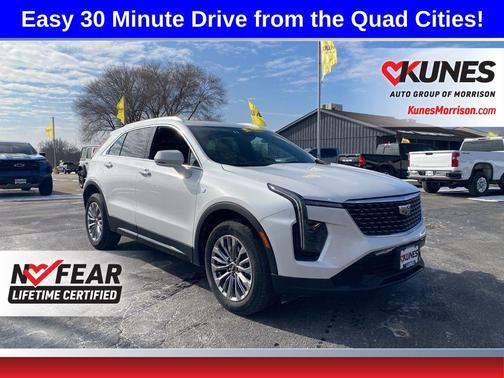 2024 Cadillac XT4 Premium Luxury