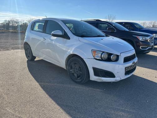 2015 Chevrolet Sonic LS