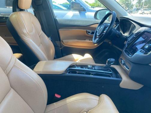 Black 2016 Volvo XC90 T6 Inscription