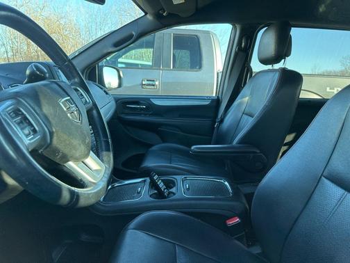 2016 Dodge Grand Caravan R/T