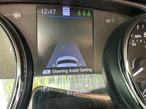 Brilliant Silver Metallic 2020 Nissan Rogue Sport SL