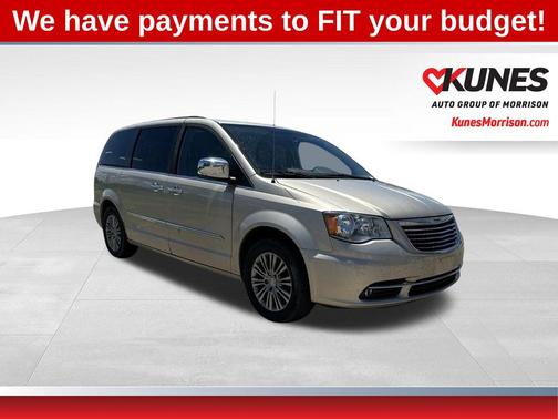 Cashmere/Sandstone Pearlcoat 2014 Chrysler Town & Country Touring-L
