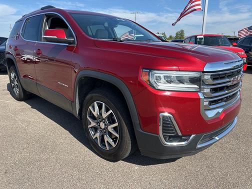 2023 GMC Acadia SLT