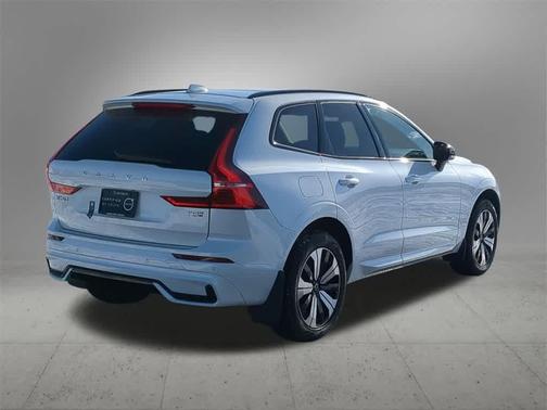 2025 Volvo XC60 Plug-In Hybrid T8 Core