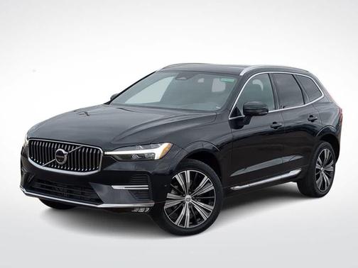 Onyx Black Metallic 2023 Volvo XC60 B5 Plus Bright Theme