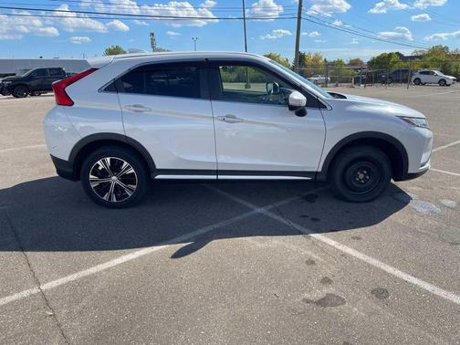 2019 Mitsubishi Eclipse Cross SE