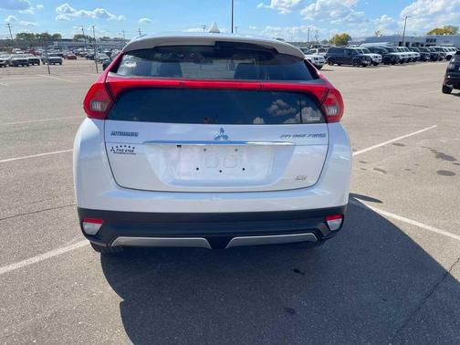 2019 Mitsubishi Eclipse Cross SE
