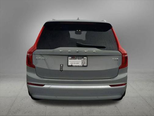 2025 Volvo XC90 Plug-In Hybrid T8 Plus 7-Seater
