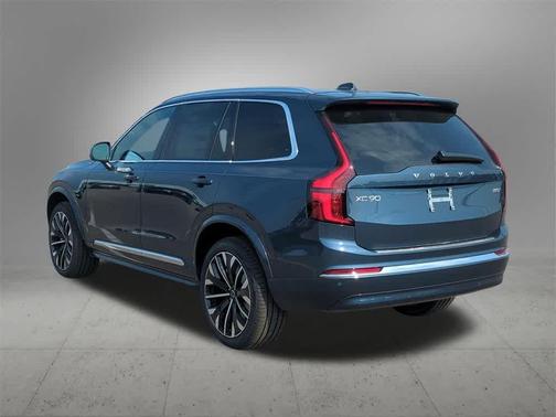 2026 Volvo XC90 Plus, B5 AWD Gas (mild hybrid), Gasoline, Bright, 7 Seats
