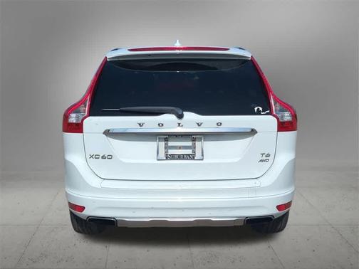 2014 Volvo XC60 T6 R-Design