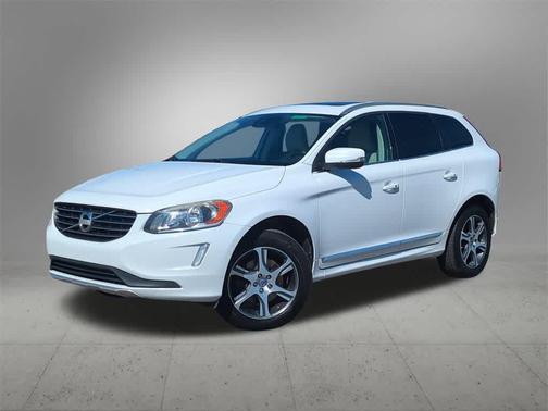 2014 Volvo XC60 T6 R-Design