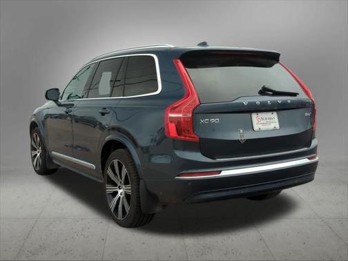 2025 Volvo XC90 B6 Plus 7-Seater