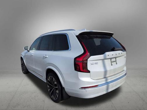 Crystal White Pearl 2026 Volvo XC90 Plug-In Hybrid Ultra, T8 AWD, Electric/Gasoline, Bright, 7 Seats