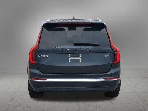 Denim Blue Metallic 2026 Volvo XC90 Ultra, B6 AWD Gas (mild hybrid), Gasoline, Bright, 7 Seats