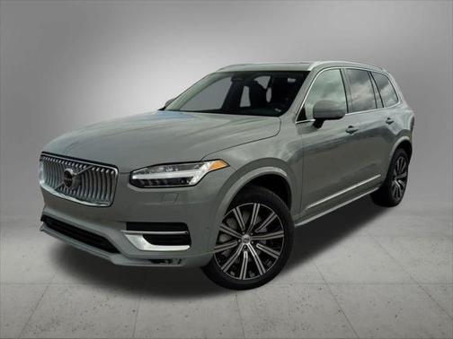 2025 Volvo XC90 B6 Plus 7-Seater