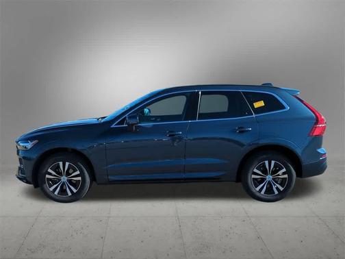 2023 Volvo XC60 B5 Core