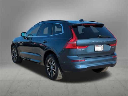 2023 Volvo XC60 B5 Core