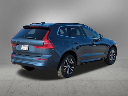 2023 Volvo XC60 B5 Core