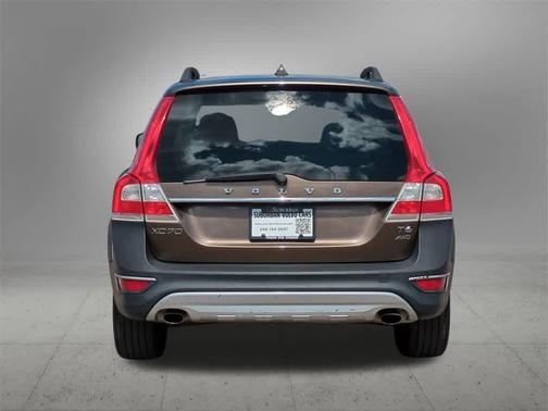 2015 Volvo XC70 T6