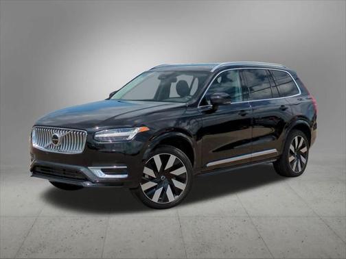 2024 Volvo XC90 Recharge Plug-In Hybrid T8 Plus Bright Theme 7-Seater