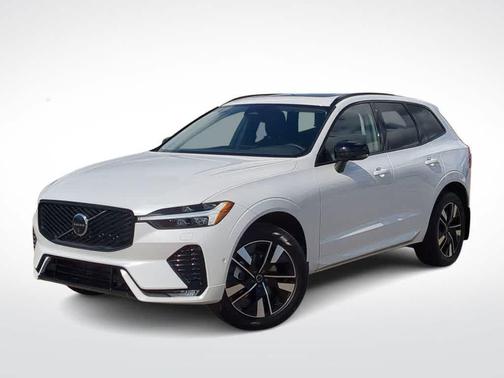 2026 Volvo XC60 B5 Plus
