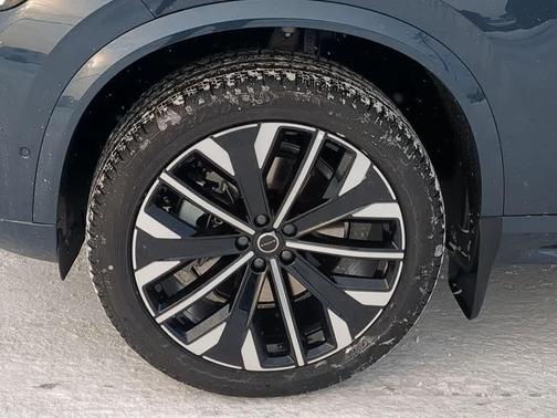 Denim Blue Metallic 2026 Volvo XC90 Ultra Dark Theme, B6 AWD Gas (mild hybrid), Gasoline, 7 Seats