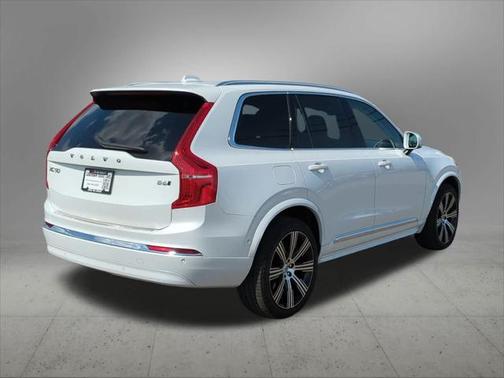 2023 Volvo XC90 B6 Ultimate 7-Seater