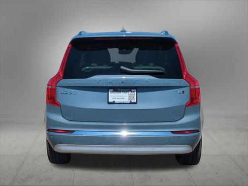 2022 Volvo XC90 T6 Inscription