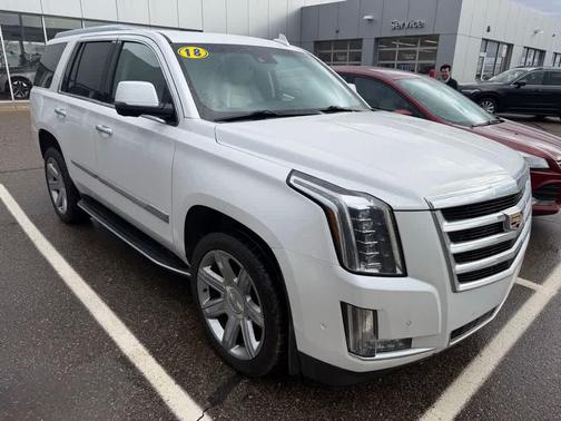 2018 Cadillac Escalade Luxury